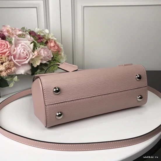 WIS BB Louis Vuitton CHANELUNY 0916